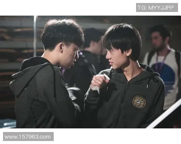 以knight中路为核心解析团队战术体系与赛场决策艺术