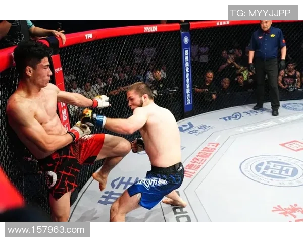 激烈对决引燃赛场热情,全球顶级运动员展开巅峰对抗 激烈对决引燃赛场热情,全球顶级运动员展开巅峰对抗